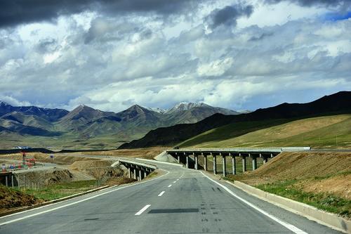 土工格柵能在高海拔高寒地區應用嗎？