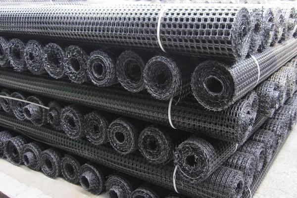 土工格柵易損壞時應如何更換  第2張