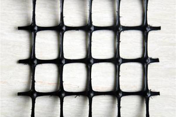 路基土工格柵的固定方式有哪些？  第1張