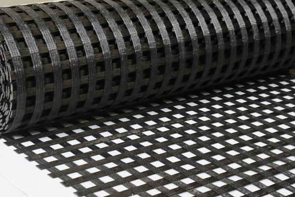 土工格柵是鋼筋結(jié)構(gòu)的嗎？  第1張