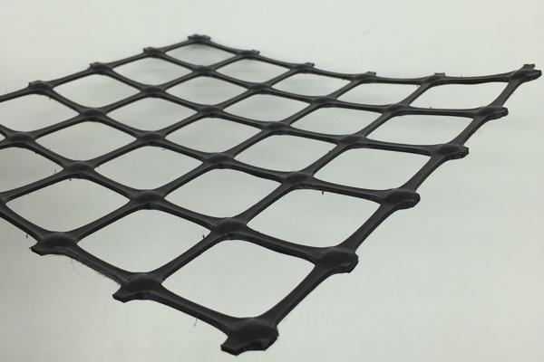 土工格柵運輸過程中的防護措施 第3張